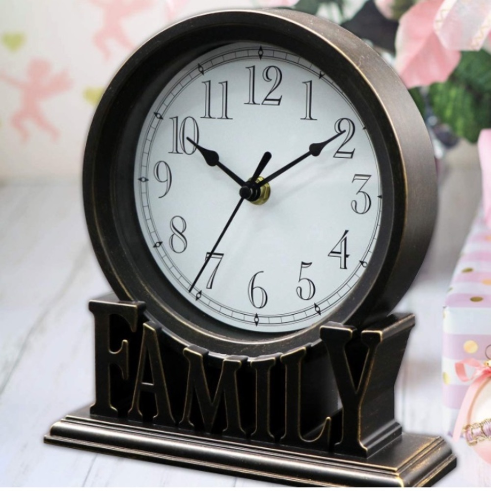Clock Mantal